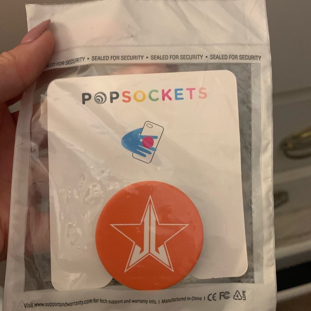 Jeffree star exclusive pop socket
